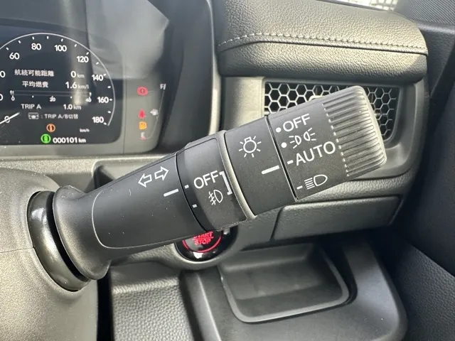 ステップワゴン(ホンダ)スパーダ 7人登録済未使用車 24