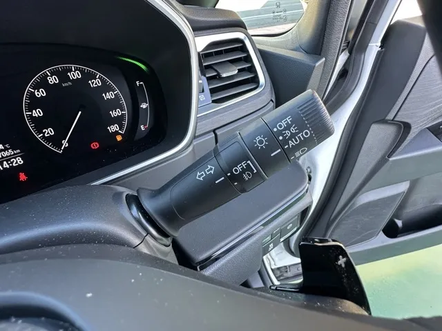 オデッセイ(ホンダ)e：HEV アブソルート EXブラックエディション 7人中古車 16