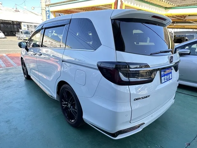 オデッセイ(ホンダ)e：HEV アブソルート EXブラックエディション 7人中古車 2
