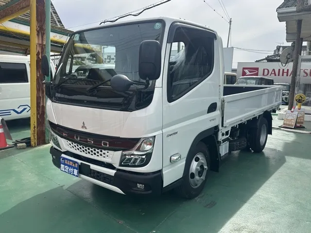 キャンター(三菱)全低床 平ボディ ２ｔ登録済未使用車 1