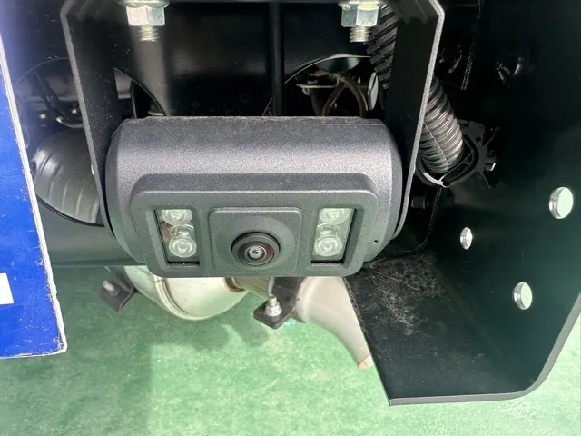 キャンター(三菱)全低床 平ボディ ２ｔ登録済未使用車 7