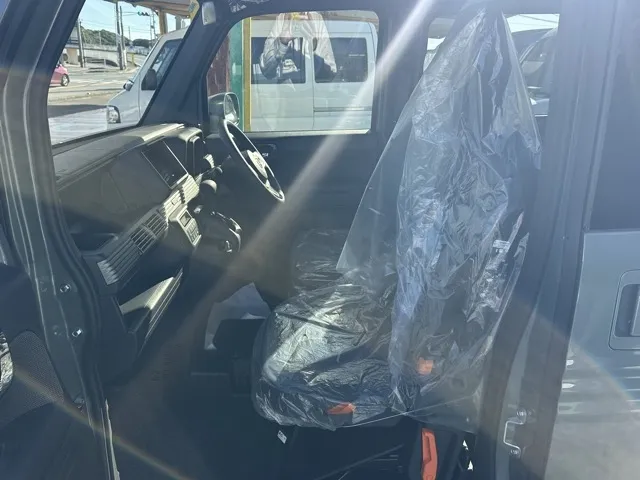 N-VAN(ホンダ)FUN 届出済未使用車 3