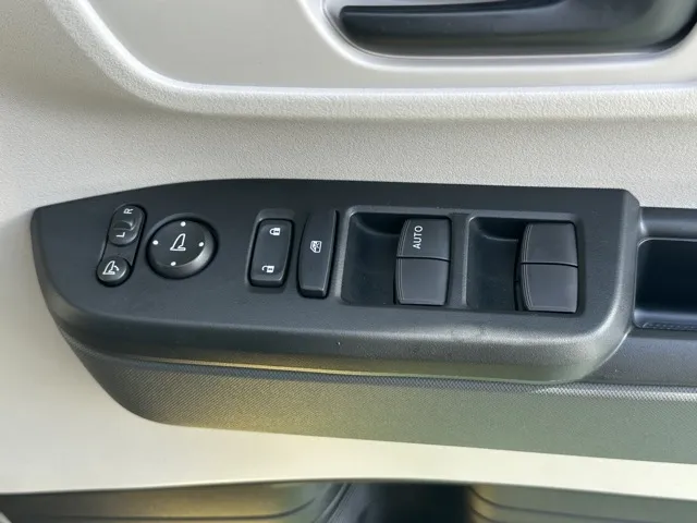 N-BOX(ホンダ)N-BOX ファッションスタイル中古車 13