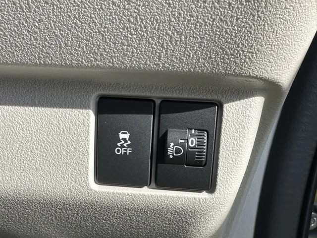 N-BOX(ホンダ)N-BOX ファッションスタイル中古車 15