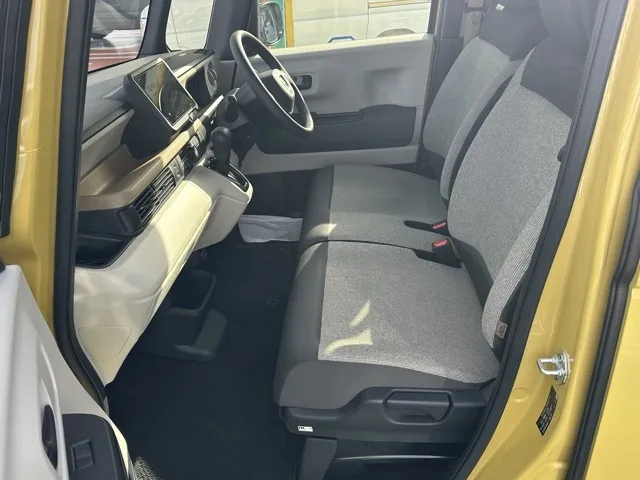 N-BOX(ホンダ)N-BOX ファッションスタイル中古車 3