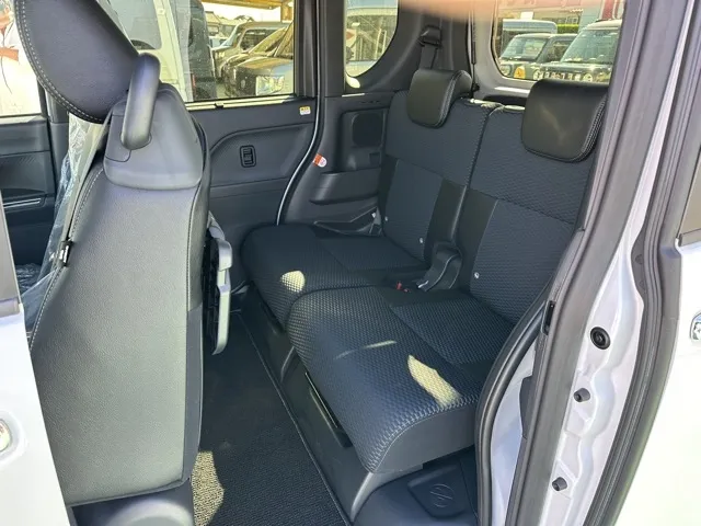 タント(ダイハツ)RS エコアイドルレス中古車 5