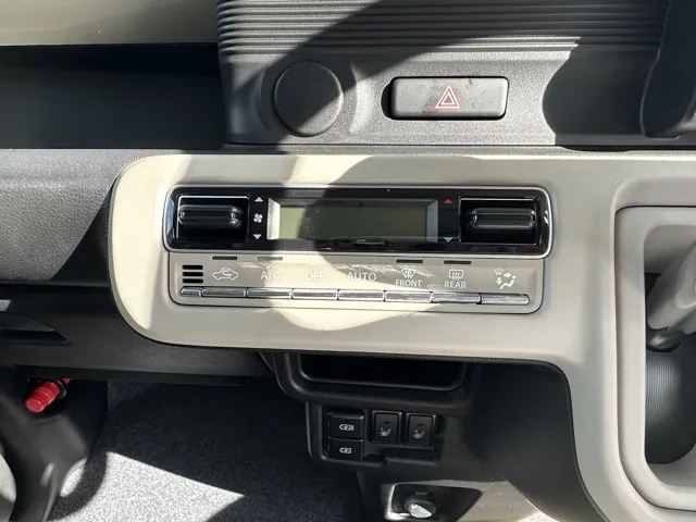 ワゴンRスマイル(スズキ)ハイブリッドX クリームコーデ届出済未使用車 16