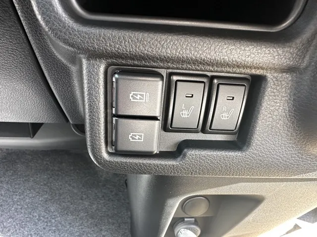 ワゴンRスマイル(スズキ)ハイブリッドX クリームコーデ届出済未使用車 17