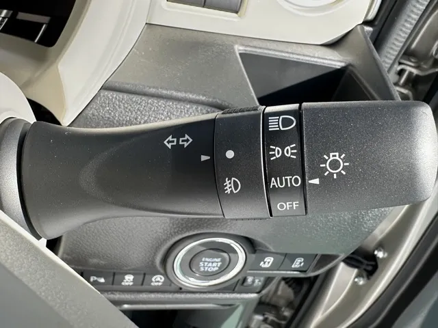 ワゴンRスマイル(スズキ)ハイブリッドX クリームコーデ届出済未使用車 19