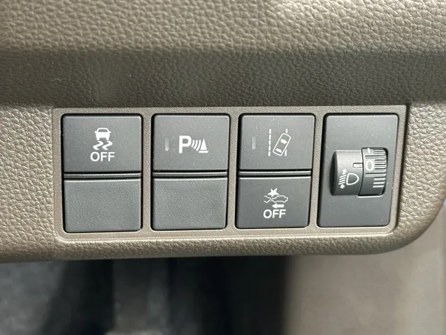 N-WGN(ホンダ)G ホンダセンシング 助手席回転シート中古車 12