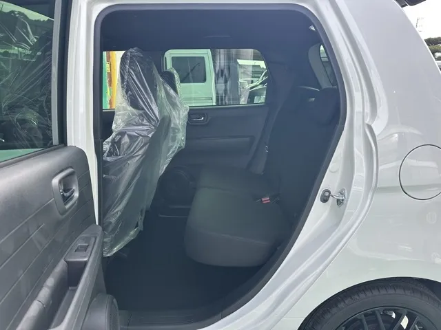 N-ONE(ホンダ)ＲＳ ６ＭＴ届出済未使用車 4