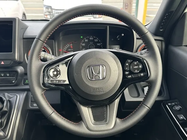 N-ONE(ホンダ)ＲＳ ６ＭＴ届出済未使用車 6