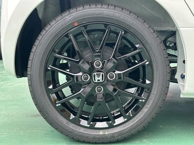 N-ONE(ホンダ)ＲＳ ６ＭＴ届出済未使用車 11