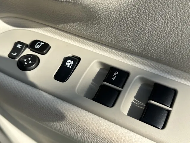 ラパン(スズキ)Gディーラ-試乗車 11