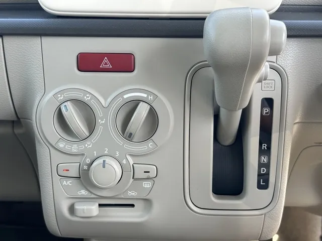 ラパン(スズキ)Gディーラ-試乗車 13