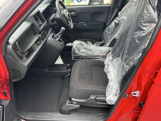 N-ONE(ホンダ)ＲＳ ６ＭＴ届出済未使用車 3