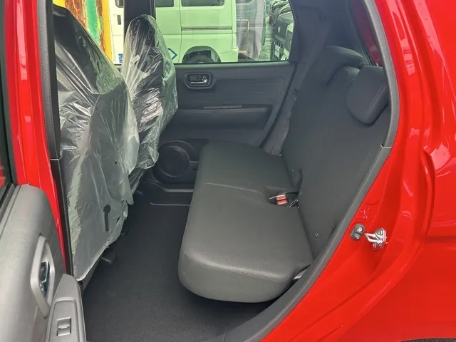 N-ONE(ホンダ)ＲＳ ６ＭＴ届出済未使用車 4