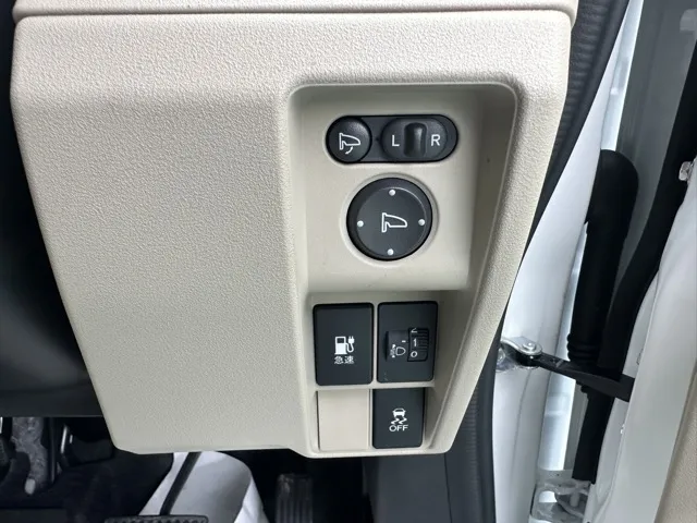 N-VAN(ホンダ)e FUN届出済未使用車 16