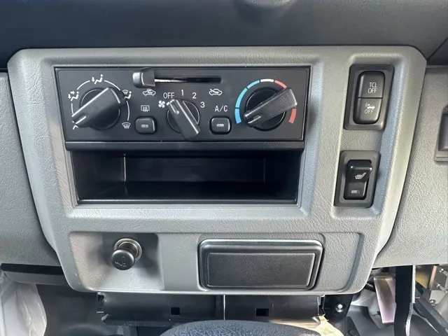 ミニキャブバン(三菱)CD 16.0kwh 4シーター中古車 15