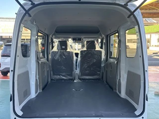 ミニキャブバン(三菱)G CVT車届出済未使用車 10