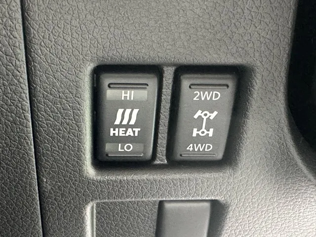 キャラバン(ニッサン)ディーゼル ロングGRANDプレミアムGX 4WD登録済未使用車 20