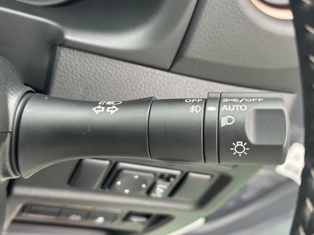 キャラバン(ニッサン)ディーゼル ロングGRANDプレミアムGX 4WD登録済未使用車 23