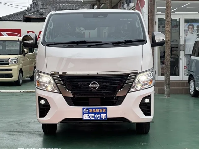 キャラバン(ニッサン)ディーゼル ロングGRANDプレミアムGX 4WD登録済未使用車 28