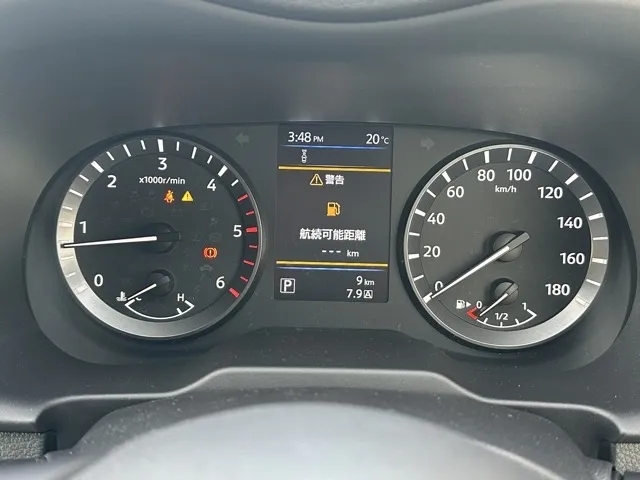 キャラバン(ニッサン)ディーゼル ロングGRANDプレミアムGX 4WD登録済未使用車 23