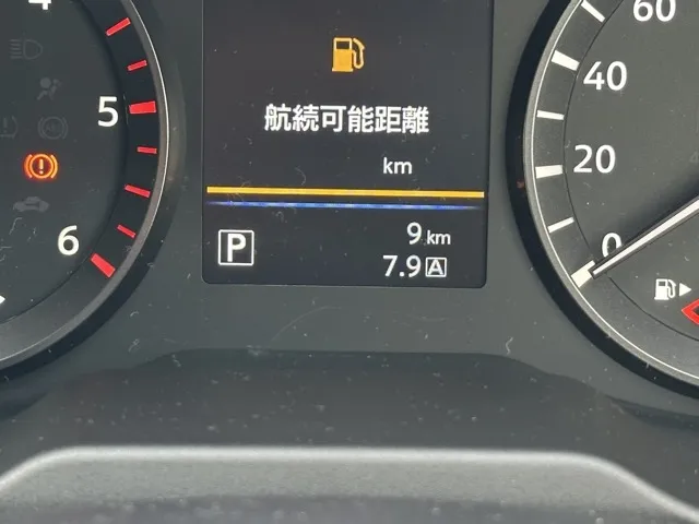 キャラバン(ニッサン)ディーゼル ロングGRANDプレミアムGX 4WD登録済未使用車 24