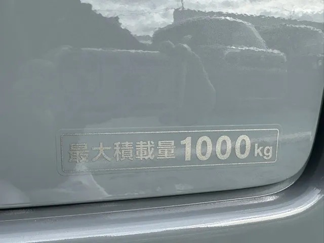 キャラバン(ニッサン)ディーゼル ロング オーテックラインプラス 寒冷地 4WD登録済未使用車 10