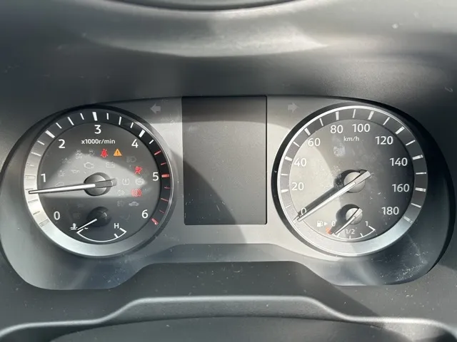 キャラバン(ニッサン)ディーゼル ロング オーテックラインプラス 寒冷地 4WD登録済未使用車 20