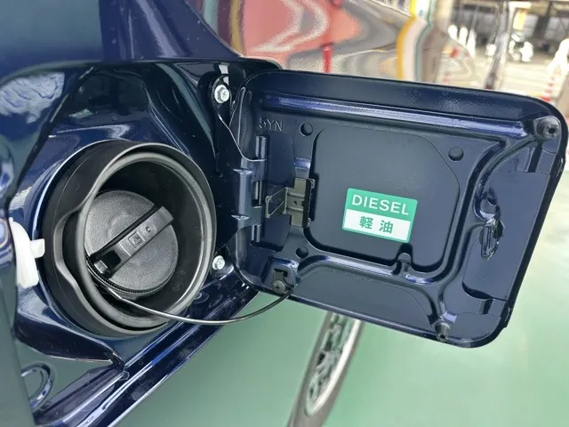 キャラバン(ニッサン)ディーゼル ロング オーテックラインプラス 左PSD 寒冷地 4WD登録済未使用車 13