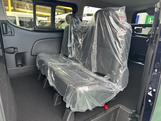 キャラバン(ニッサン)ディーゼル ロング オーテックラインプラス 左PSD 寒冷地 4WD登録済未使用車 4