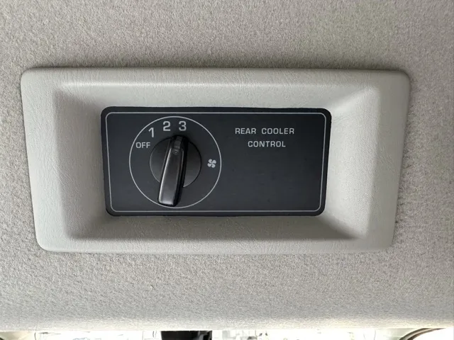 キャラバン(ニッサン)ディーゼル ロング オーテックラインプラス 左PSD 寒冷地 4WD登録済未使用車 6