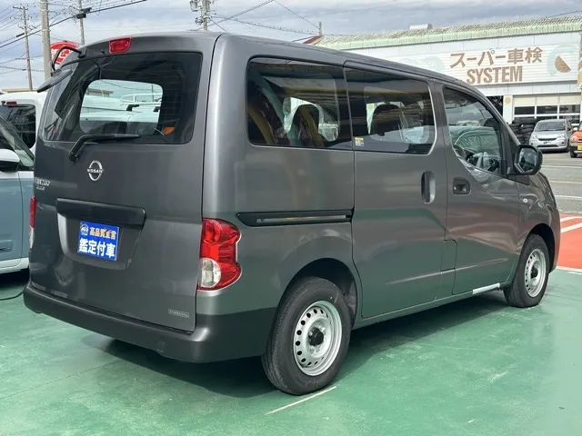 バネット(ニッサン)DX 2人乗登録済未使用車 9