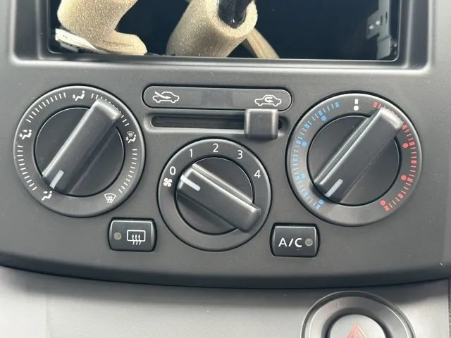 バネット(ニッサン)DX 2人乗登録済未使用車 14