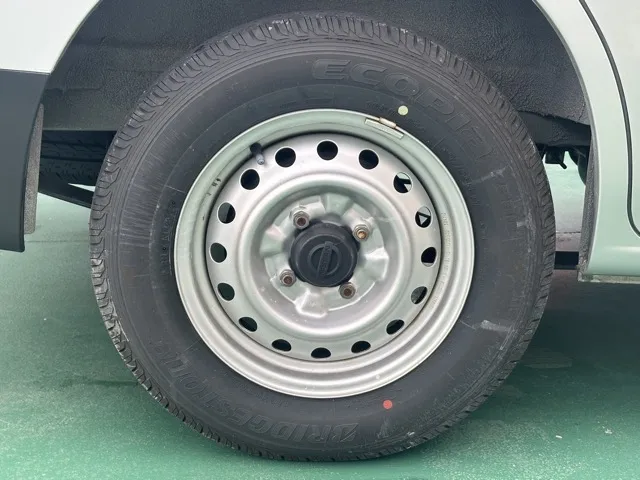 バネット(ニッサン)DX 2人乗レンタ登録済未使用車 10