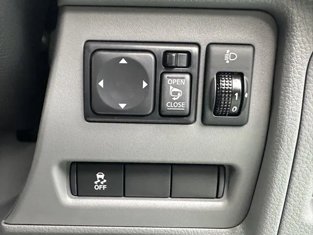 バネット(ニッサン)DX 2人乗レンタ登録済未使用車 14