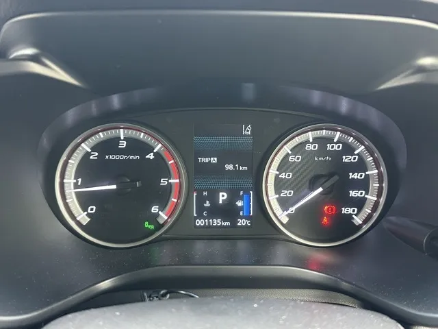 デリカD:5(三菱)Ｐ 8人 ナビ取付PKGⅡ オートステップ付レンタＵＰ 24