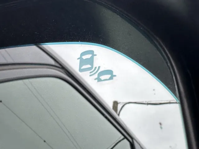 ステップワゴン(ホンダ)スパーダ 7人登録済未使用車 18