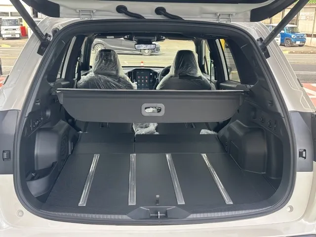 フォレスター(スバル)X-ブレイクS:HEV EX登録済未使用車 11