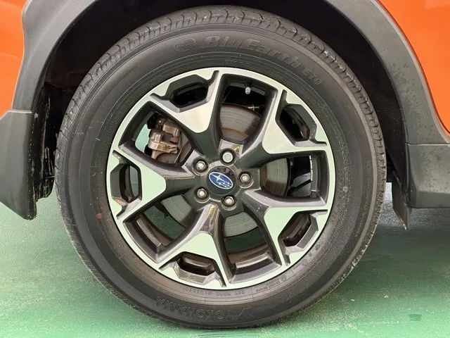 XV(スバル)2.0e-L アイサイト登録済未使用車 9