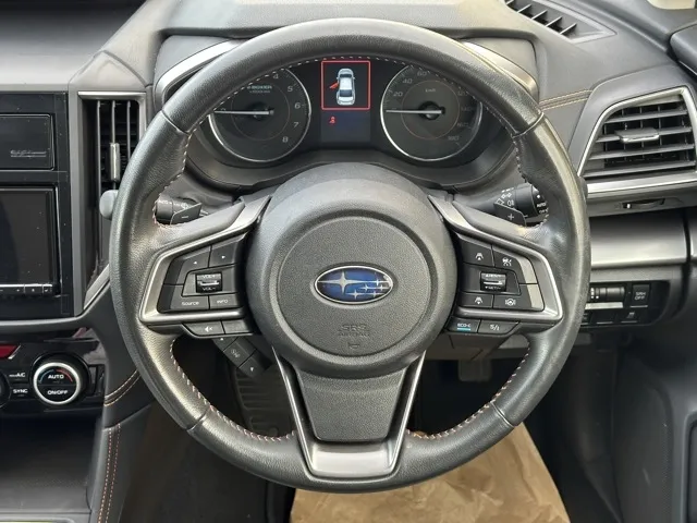 XV(スバル)2.0e-L アイサイト登録済未使用車 11