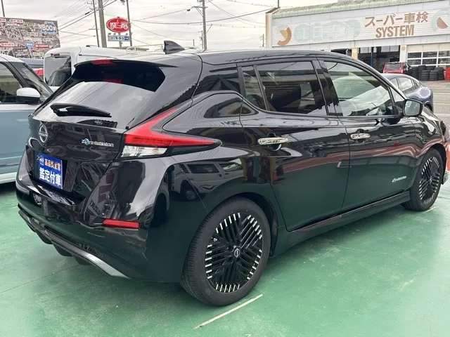 リーフ(ニッサン)X Vセレクション中古車 9