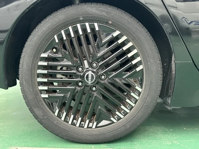 リーフ(ニッサン)X Vセレクション中古車 10