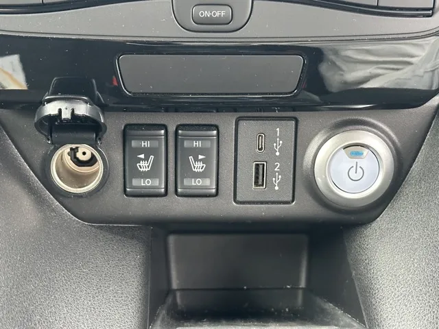 リーフ(ニッサン)X Vセレクション中古車 17