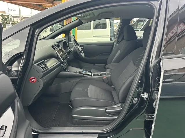 リーフ(ニッサン)X Vセレクション中古車 3