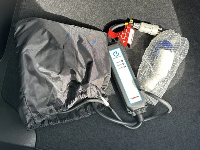 リーフ(ニッサン)Ｘ中古車 24