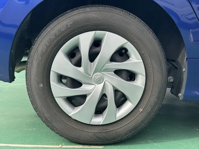 ヤリス(トヨタ)X中古車 10