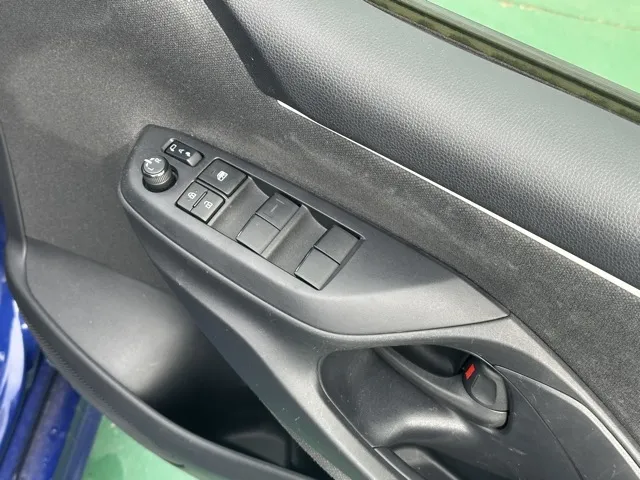 ヤリス(トヨタ)X中古車 11